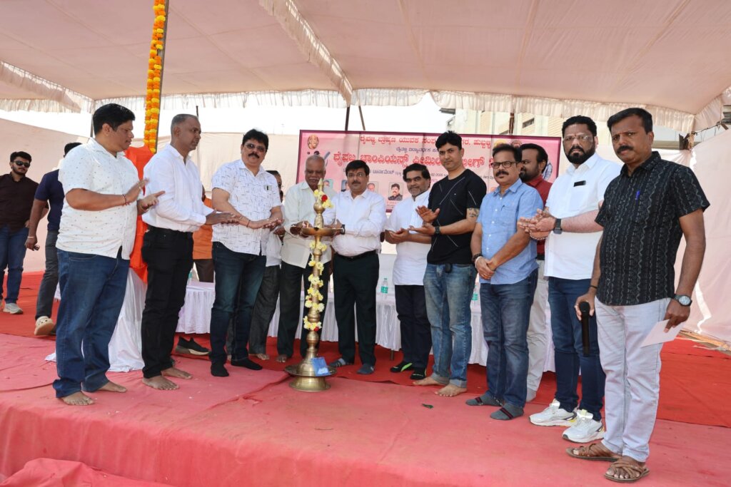 05f9aac4 7900 4bb9 b15b 78fc1c88b72e